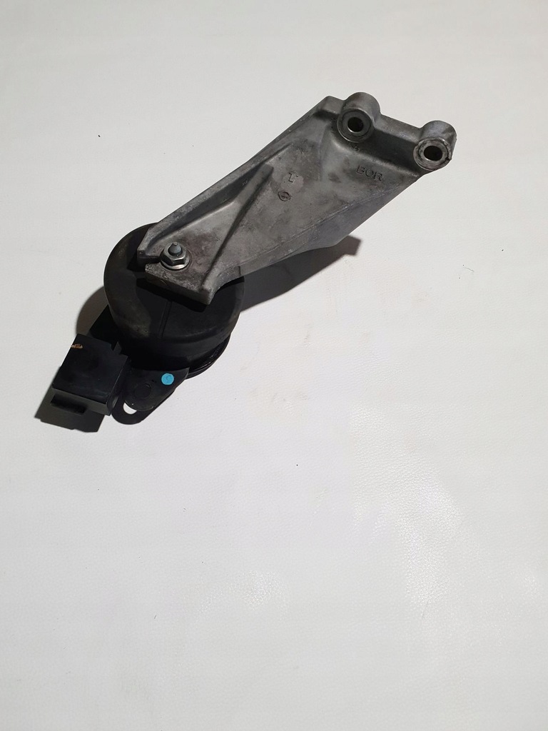 фото №7, Nissan leaf 10-21 кронштейн подушка двигателя левая