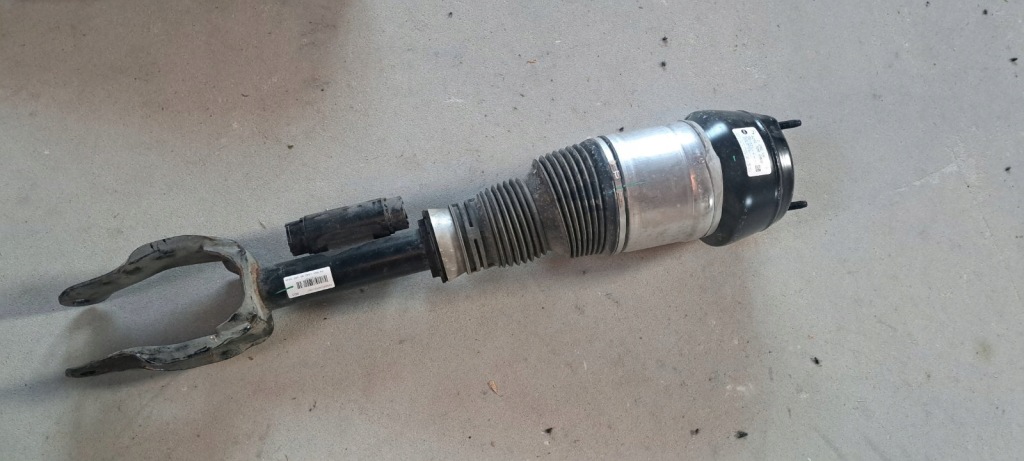 фото №1, Амортизатор gle coupe 292 w292 a2923232200