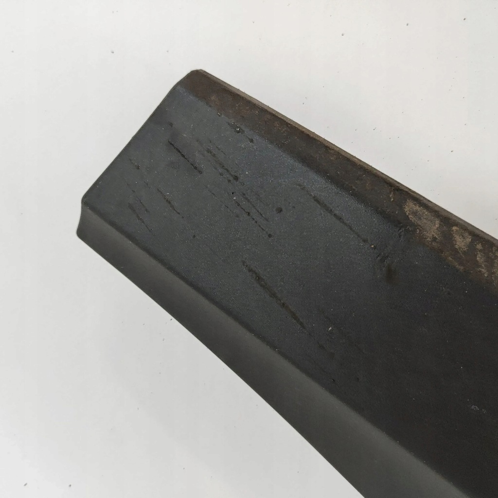 фото №11, Ford mustang mach-e 2020 перед сторона правая молдинг дверь