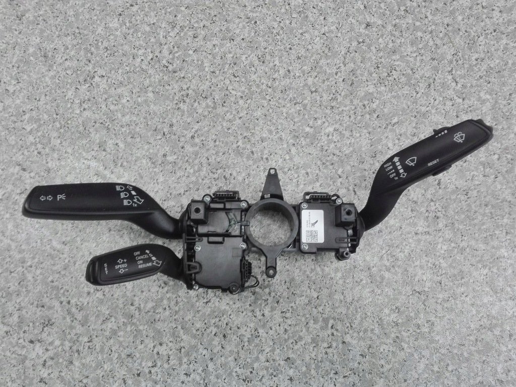 фото №1, Перемикач комбінований важіль - audi a4 b8 lift