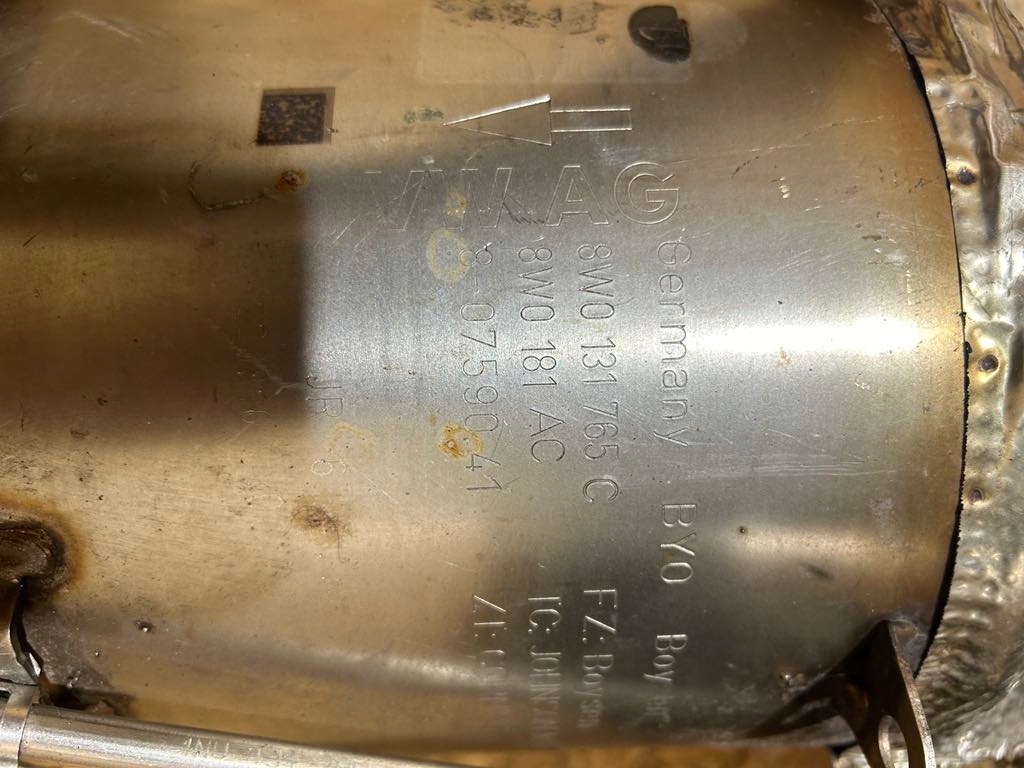 фото №12, Каталізатор фільтр dpf датчик audi 3.0 tdi 8w0131765c 8w0131703h демонтаж оригінальний номер