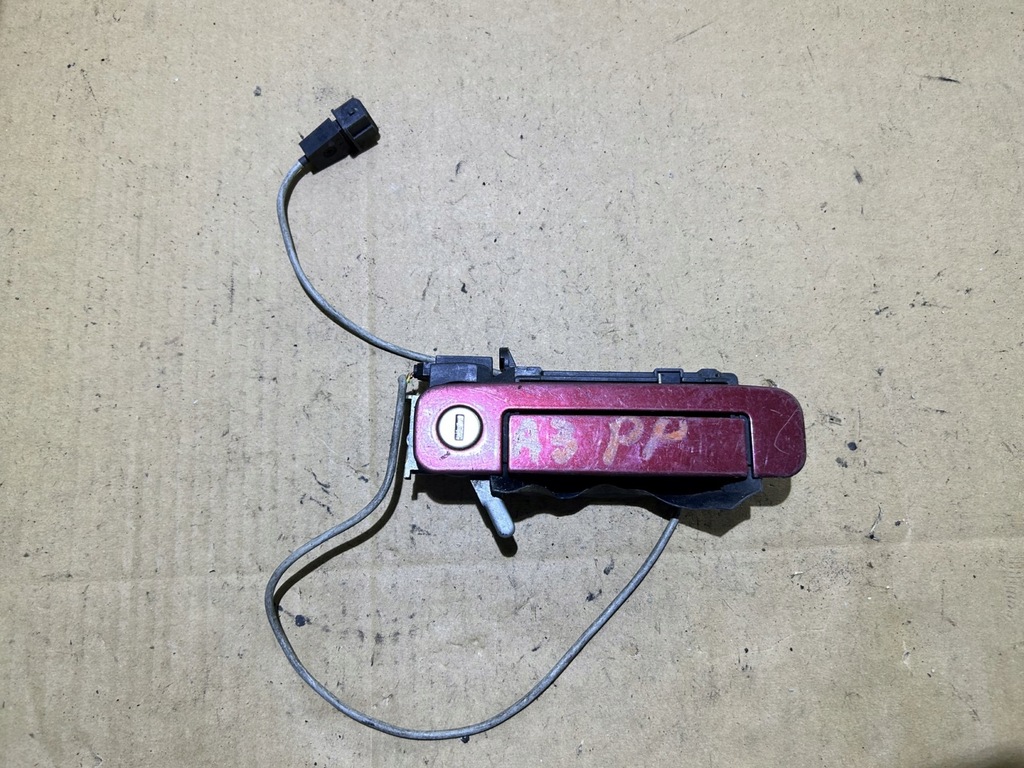 фото №1, Ручка двері правий перед audi a3 8l 4a0837206d