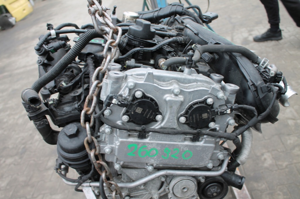 Двигатель комплектный  mercedes a35amg 260920 Недорого