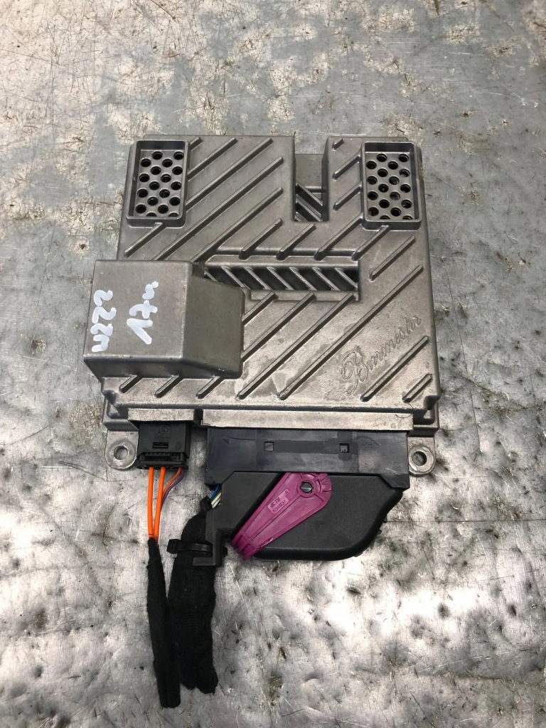 Купить Усилитель радио mercedes s-klasa w222 amg a2139001721