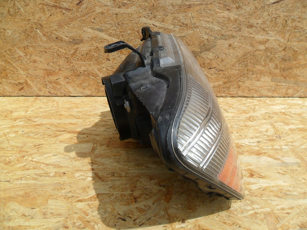 фото №8, Mitsubishi pajero v60/v70 2000 фара правый org