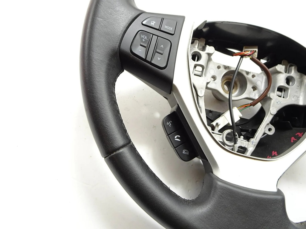 фото №11, Повітропровід multi шкіра suzuki swift mk7