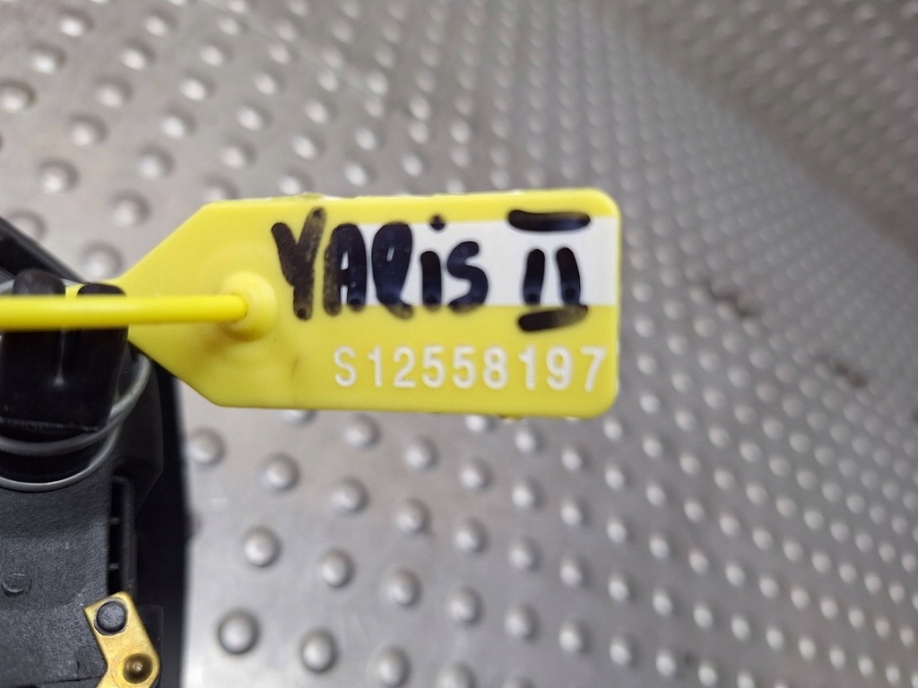 фото №7, Подушка безопасности подушка водителя toyota yaris ii 06-11 45130-0d160 multi