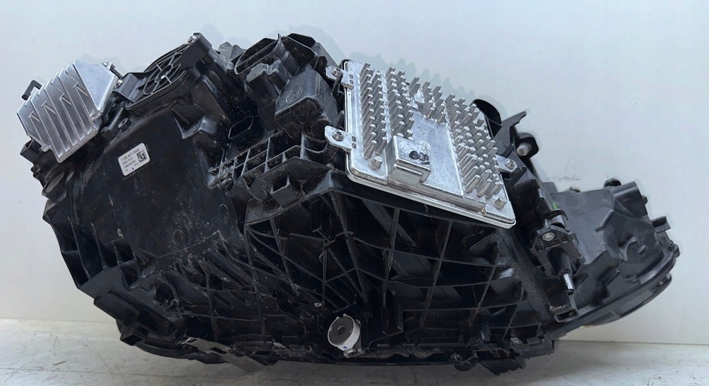 фото №14, Bmw 4 g22 g23 m4 g82 g83 лампа левая bmw laser комплектная серебристая