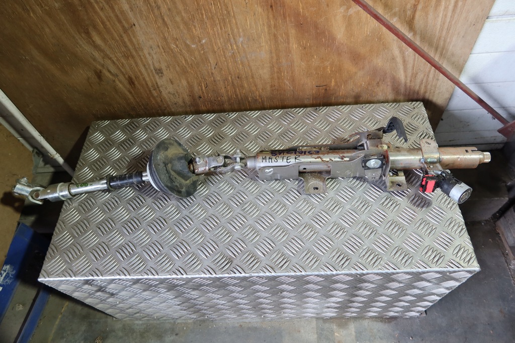 фото №10, Колонка рулевая master iii 480800001r