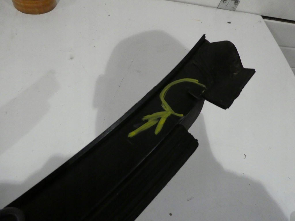 фото №4, Audi оригінальний номер 8k1819403 жабо