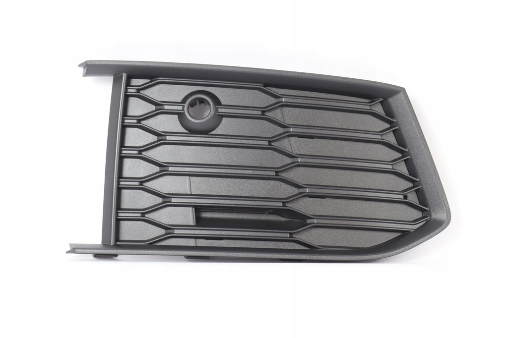 фото №1, Решітка заглушка бампер права audi a6 c8 sline