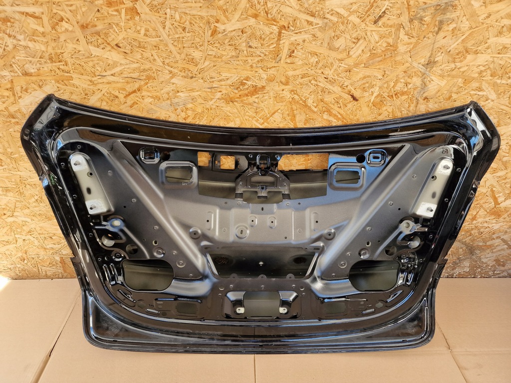 фото №5, Porsche taycan крышка багажника задняя