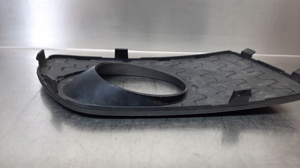 фото №6, Решётка бампера правая 30678690 volvo xc70 08-16r