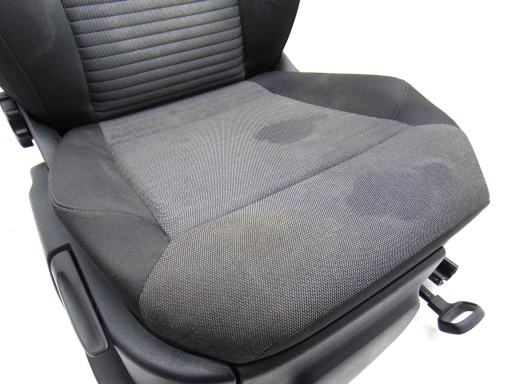 фото №6, Сиденье пассажира правый перед vw polo v 6r 3d 3-дверь