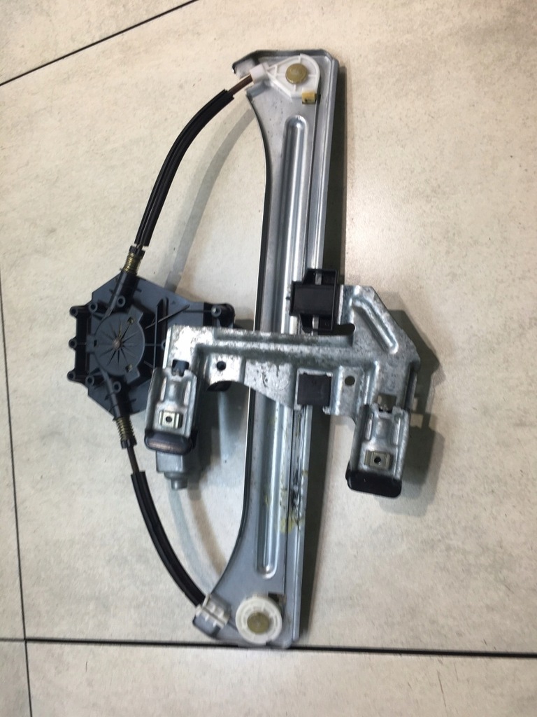 фото №7, Подъемник стекло правый задняя pt cruiser 04724558ae