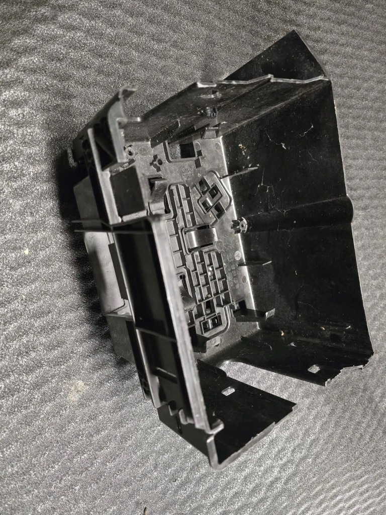 Купить Основание корпус компьютер citroen c5 iii x7 9687744780