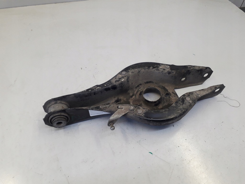 фото №1, Bmw1 f20 важіль задня поперечний 6884694