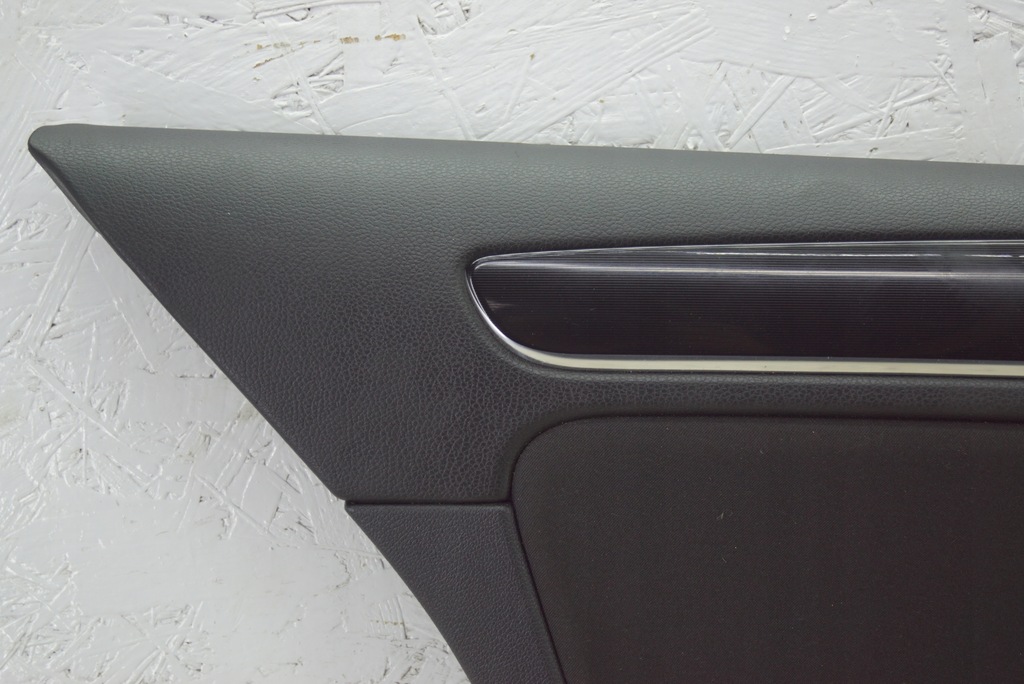 фото №4, Обшивка дверь левый задняя vw golf vi 6 hb