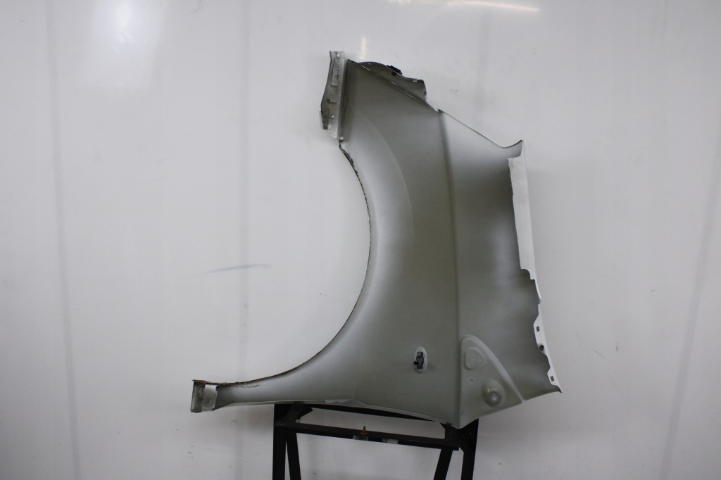 Купити Citroen jumpy ii scudo expert 07r- крила правий перед передній ewp