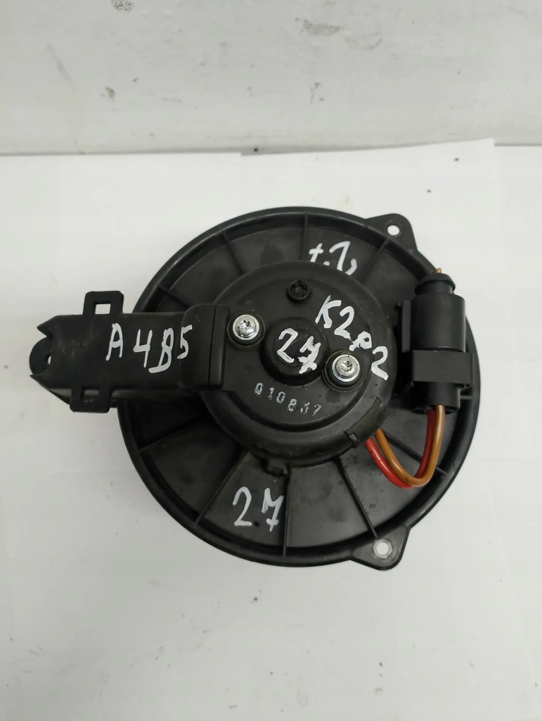 фото №1, Повітродувка обдув вентилятор audi a4 b5 0130111202
