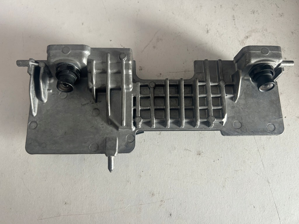 фото №1, Mercedes s klasa w223 ассистент поперечина камера a2239008921