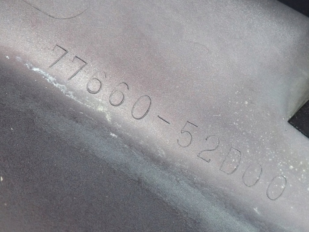 Молдинг поріг поріг ліва suzuki grand vitara 77660-52d00 77670-52d00 Ціна