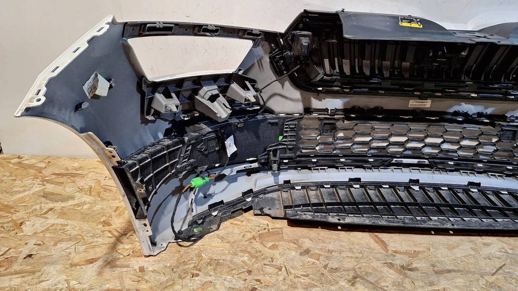 фото №6, Бампер перед skoda kamiq радар 19-