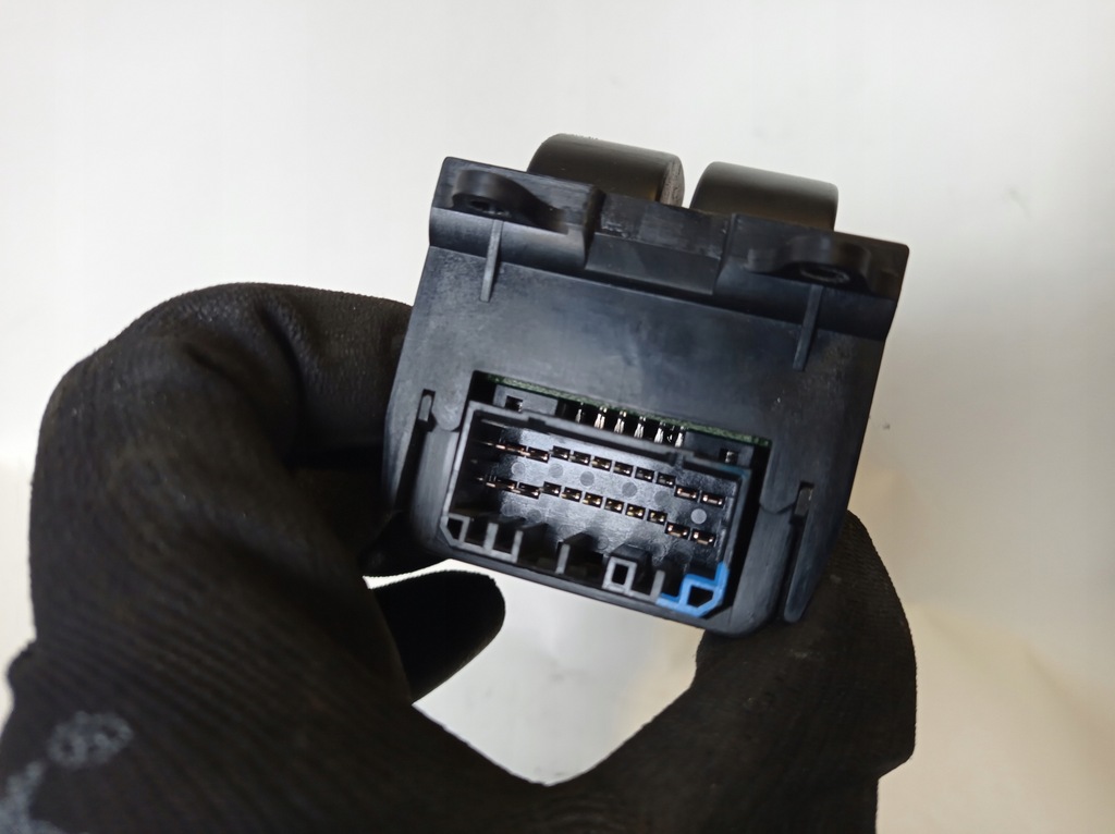 фото №7, Переключатель окон левый перед honda accord vi 83595s1cg610