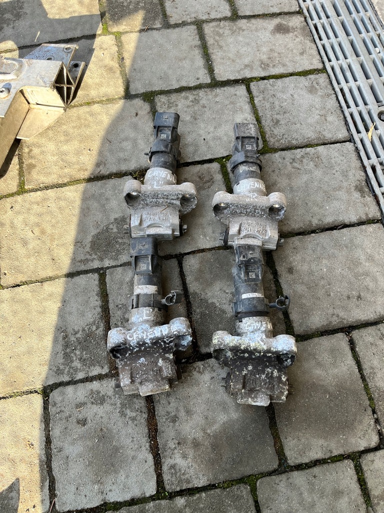 фото №1, Cayenne 7p5 touareg моторчик тормоза ręccznego