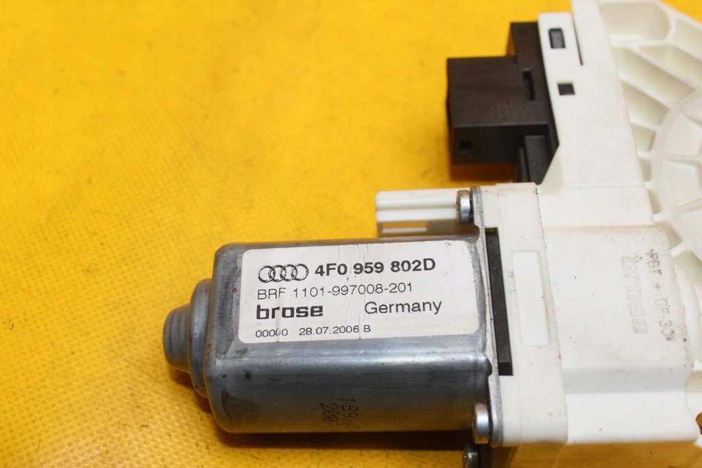 фото №6, Моторчик вікон правий перед a6 c6 4f0959802d