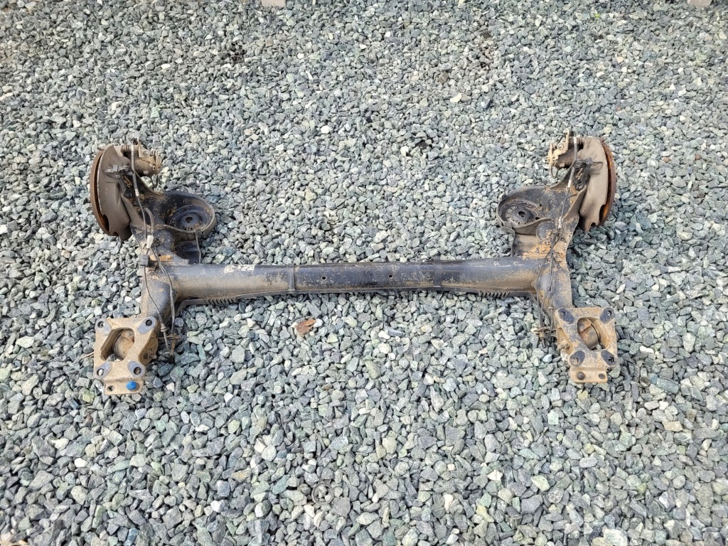 фото №1, Oś задняя балка подвеска citroen berlingo iii 08-18 13047
