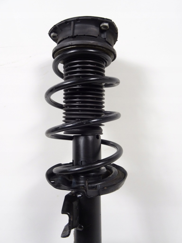 Audi a3 8v рестайлинг  1.4 tsi амортизатор поворотный кулак левая 5q0255r 5q0413023eb Оригинал