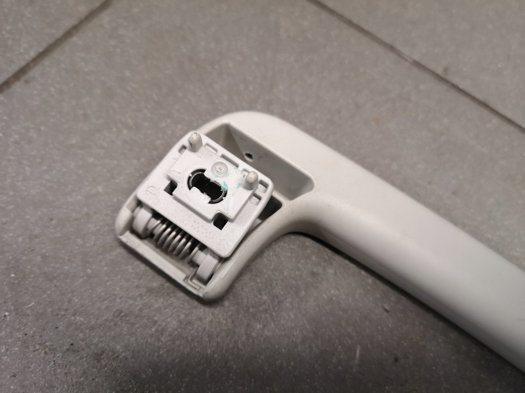 фото №5, Ручка стельовий audi a3 8p 8p0857607c