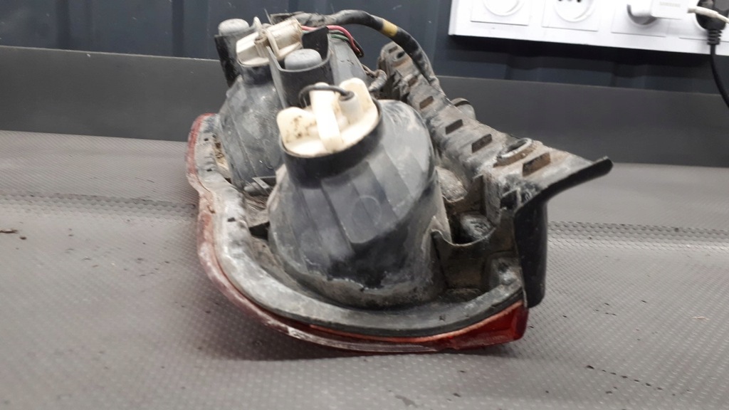 фото №14, 92401-170 лампа лівий задня hyundai matrix 01-05