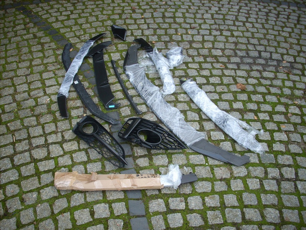 фото №7, Audi s8 s8+ d4 lift перед решітка бампера карбон ew rs4 rs5 8w6 rs6 rs7 c7