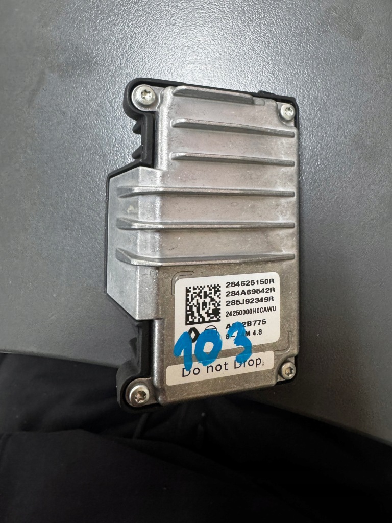 Купить 103r. камера ассистент поперечина движения 284625150r