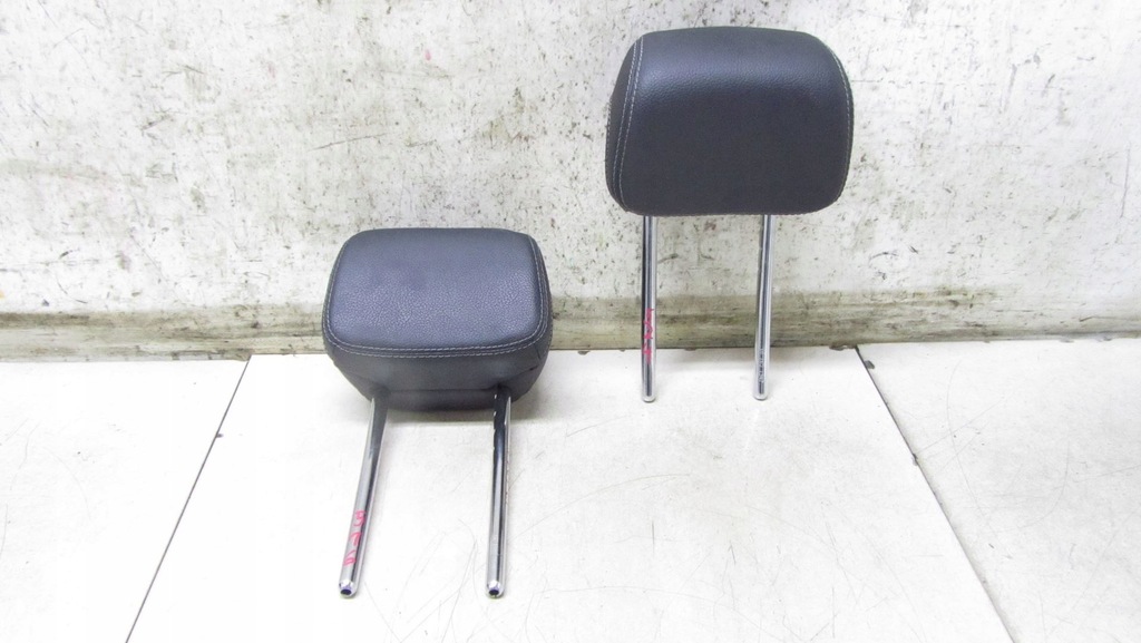 фото №1, Mercedes w205 підголівник задня задній 14-