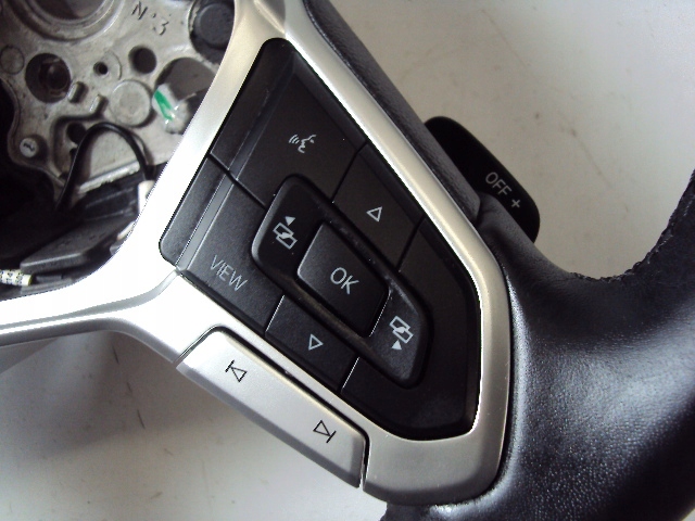 фото №4, Повітропровід vw passat b8 lift r-line 2019- пелюстки перемикання