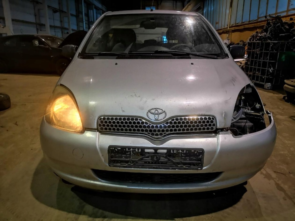Toyota yaris клапан дросель 2000 1.0l 1368001480 136800-1480 89452-5201 Київ