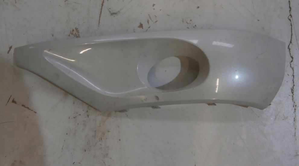 фото №1, Бампер решётка vw touareg 7p6 левая перед