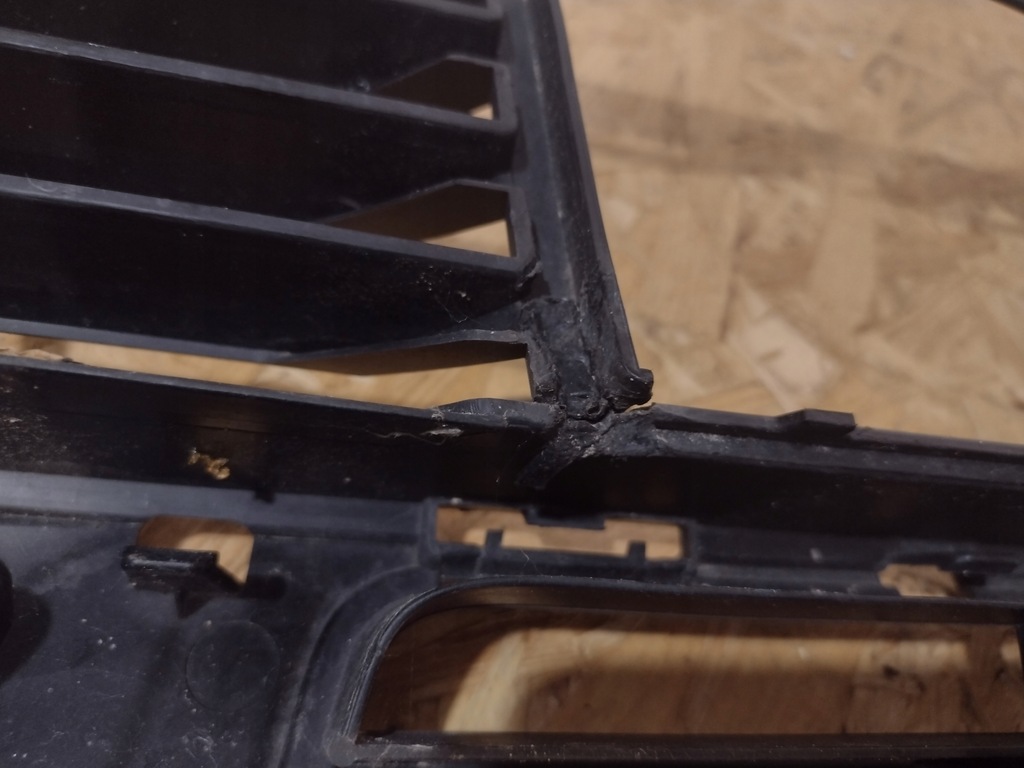 фото №6, Решітка бампера середня peugeot 3008 ii 2016-