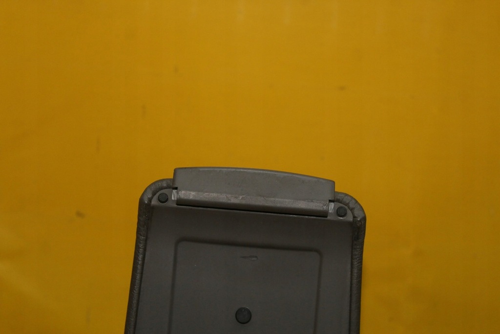 фото №8, Подлокотник a6 c5 fl 4e0864245 кожа