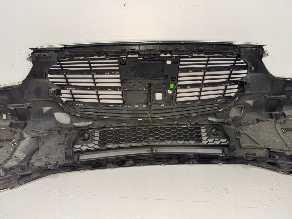 фото №9, Бампер передний mercedes s klasa w223 amg белый перламутр