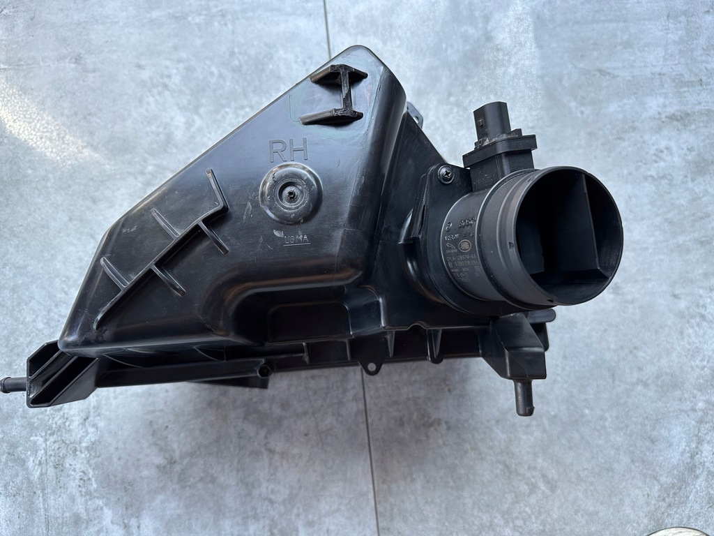 фото №1, Корпус фильтра воздуха jaguar