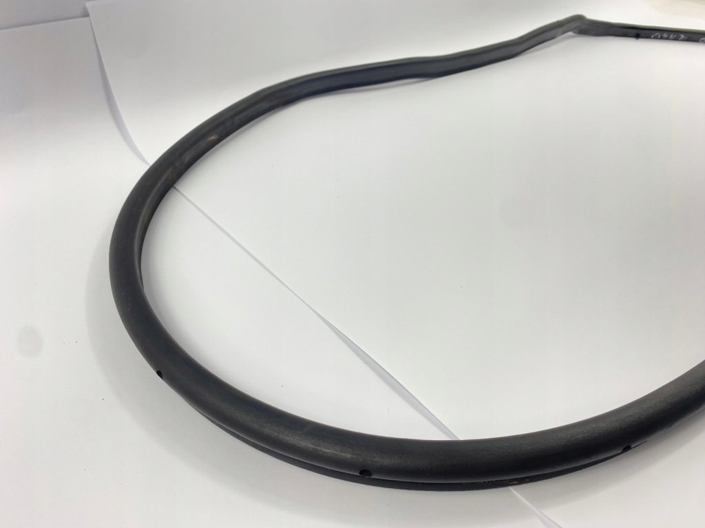 Прокладка двері правий права перед кузовна mercedes w140 c140 cl coupe в Україні