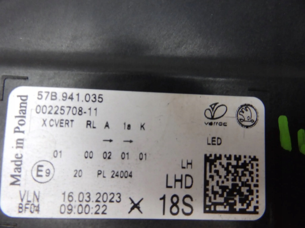 фото №11, Skoda karoq 2023 перед сторона левая лампы передние