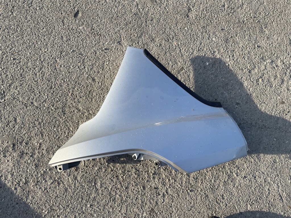 фото №1, Пластик крыло правый задняя ford b-max 12-17r