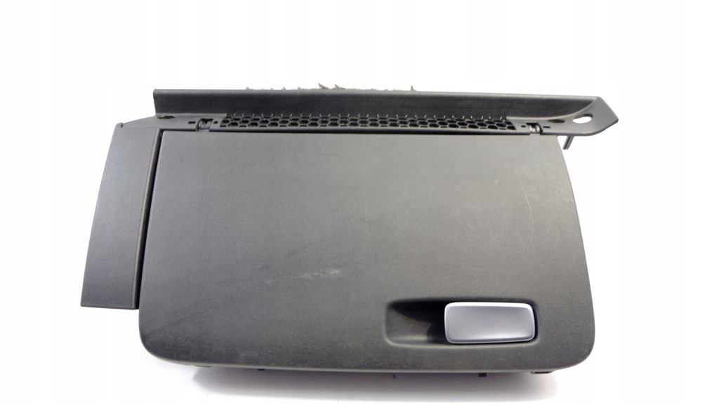 фото №1, Audi a1 бардачок пассажира europa