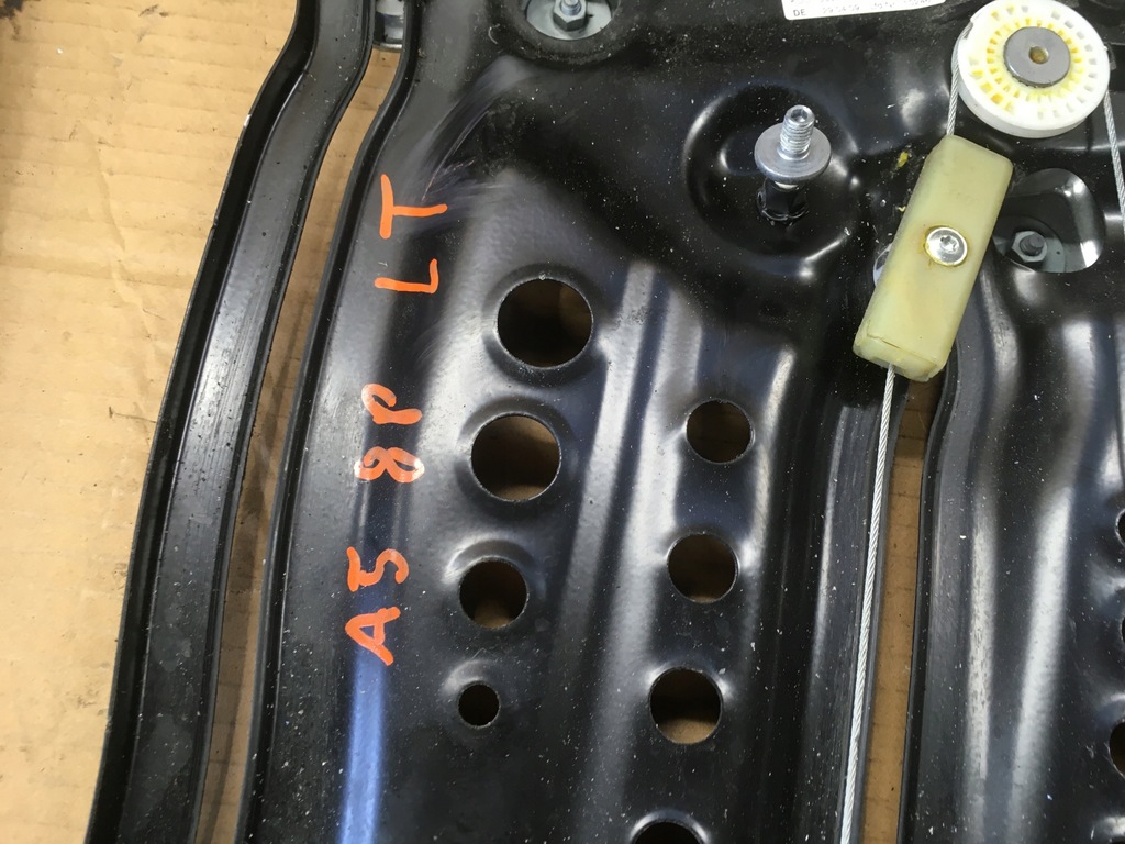 фото №5, Механизм стекло правый левый задняя audi a5 8t cabrio