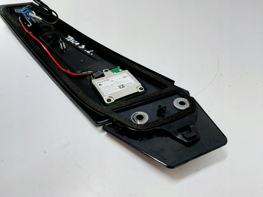 фото №6, Tesla 3 tesla iii 22r. захист стійка камера ліва 1100441-00-e